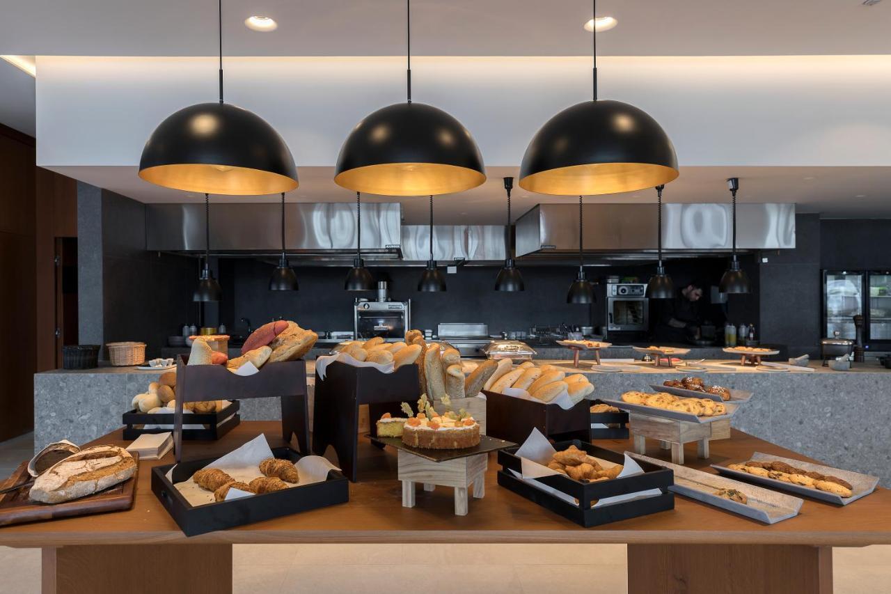 D' Andrea Lagoon All Suites - Adults Only Marmari  Eksteriør bilde The buffet at the lounge